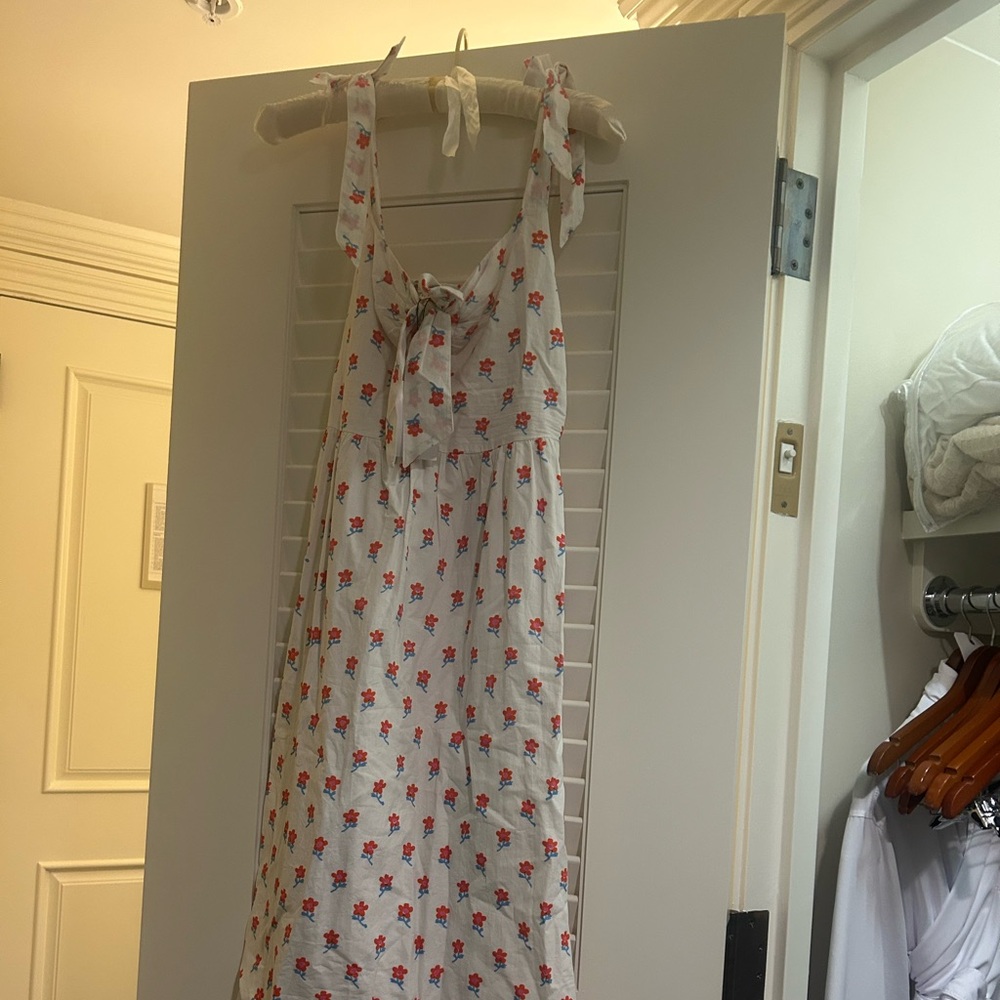 NEW WITH TAGS OPHELIA & INDIGO
TARA DRESS WHITE AND RED DITSY S